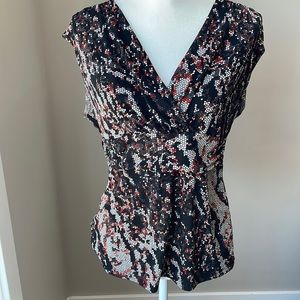 5/$25 Revolution by Ricki’s top